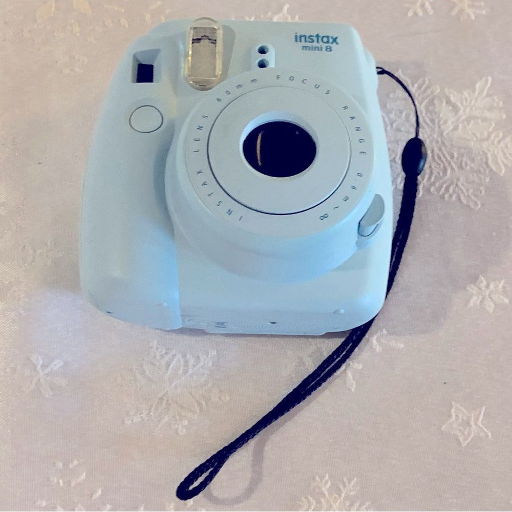 Kids Fuji Fujifilm Instant Camera Instax Mini 8 - Soft Blue excellent